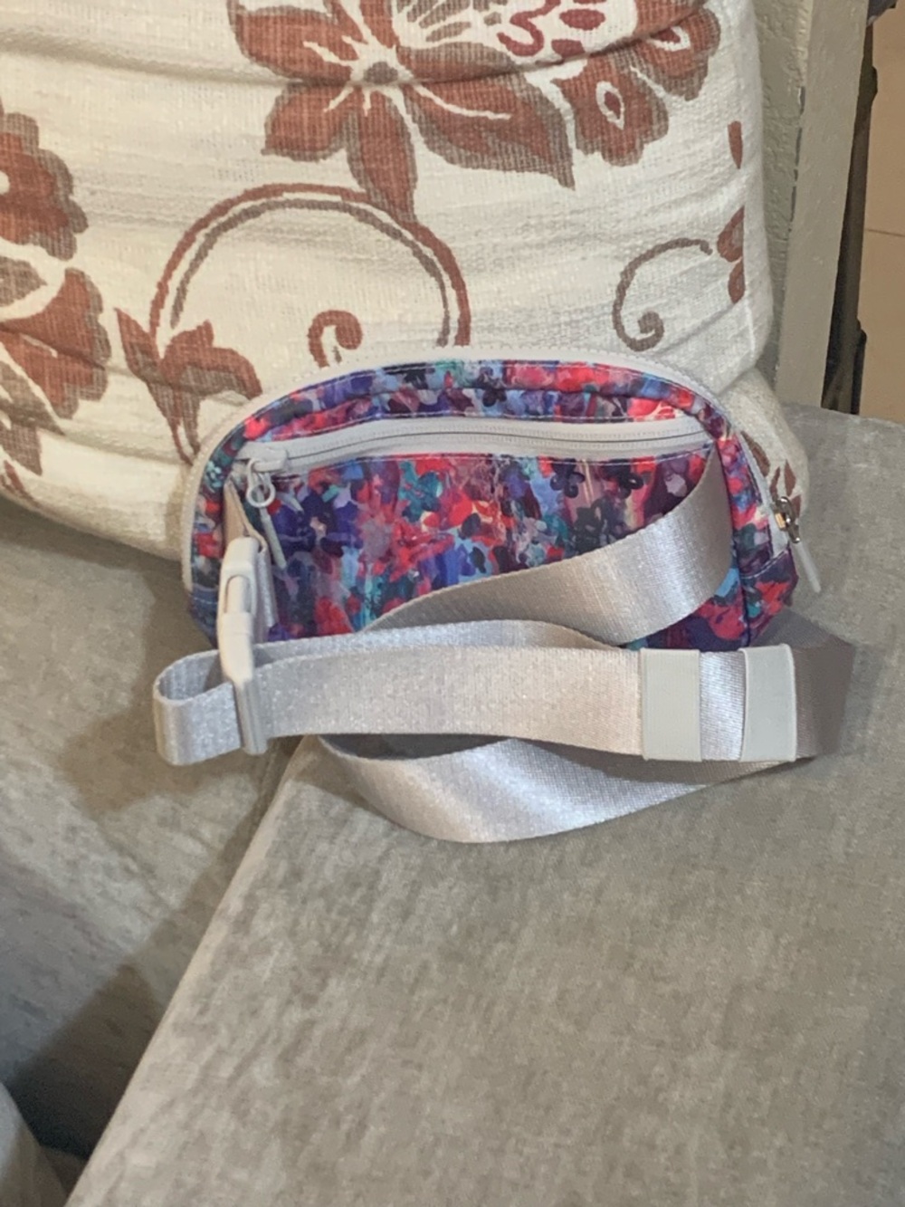Lululemon Belt Bag - Picture 3 of 5
